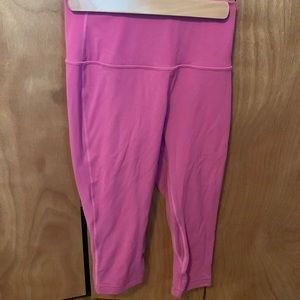 Lululemon Align Crop - 17 inches - size 6 in a pink/purple